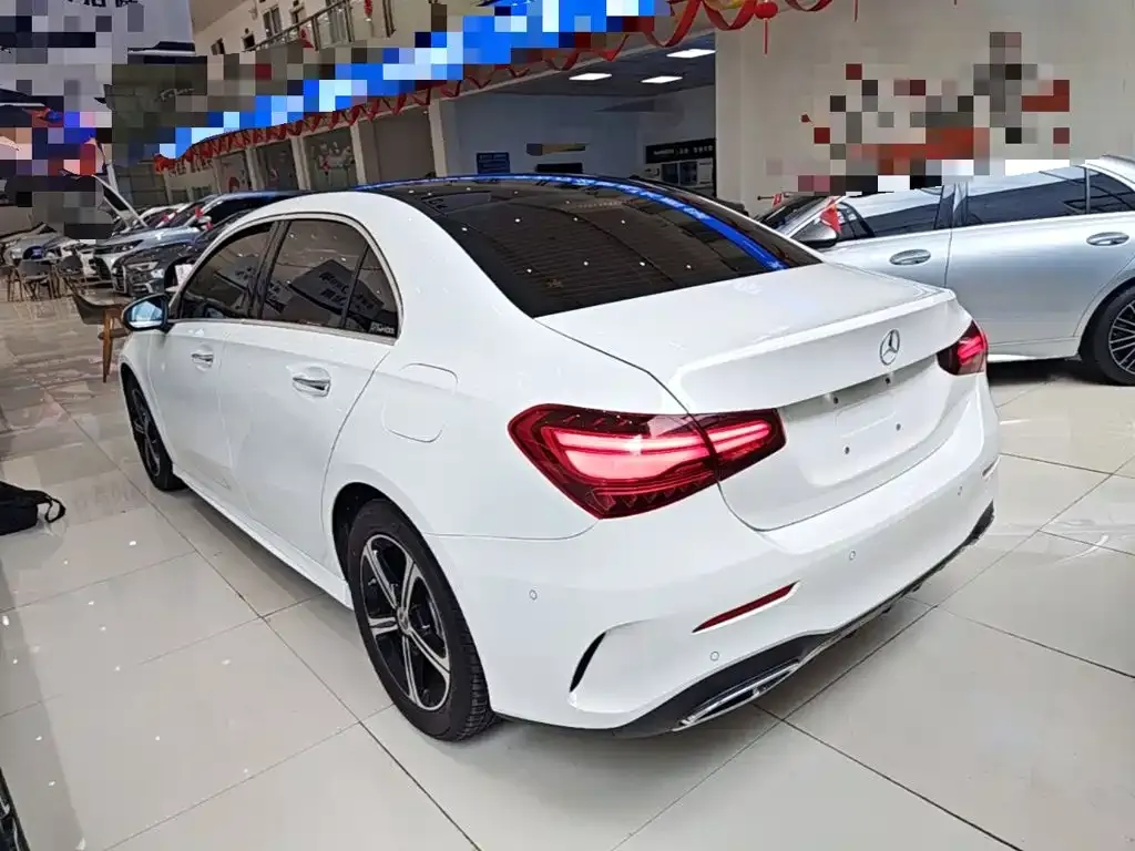 Mercedes-Benz A-Class — фото 6