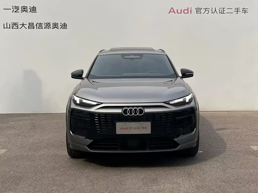 Audi Q6L e-tron — фото 2