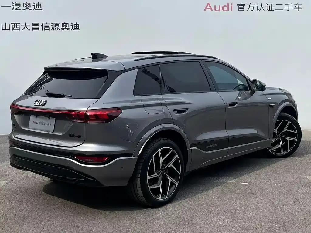 Audi Q6L e-tron — фото 4