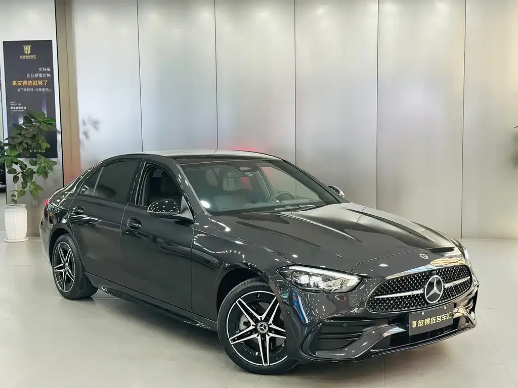 Mercedes-Benz C-Class — фото 10