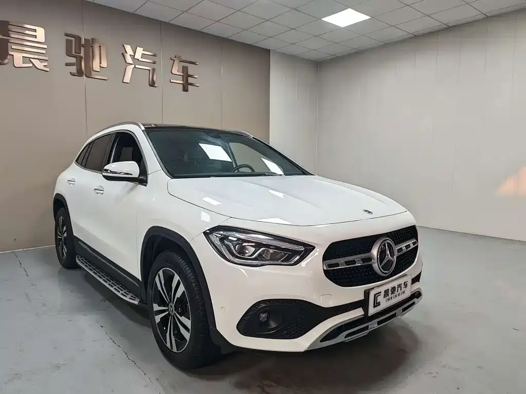 Mercedes-Benz GLA — фото 9
