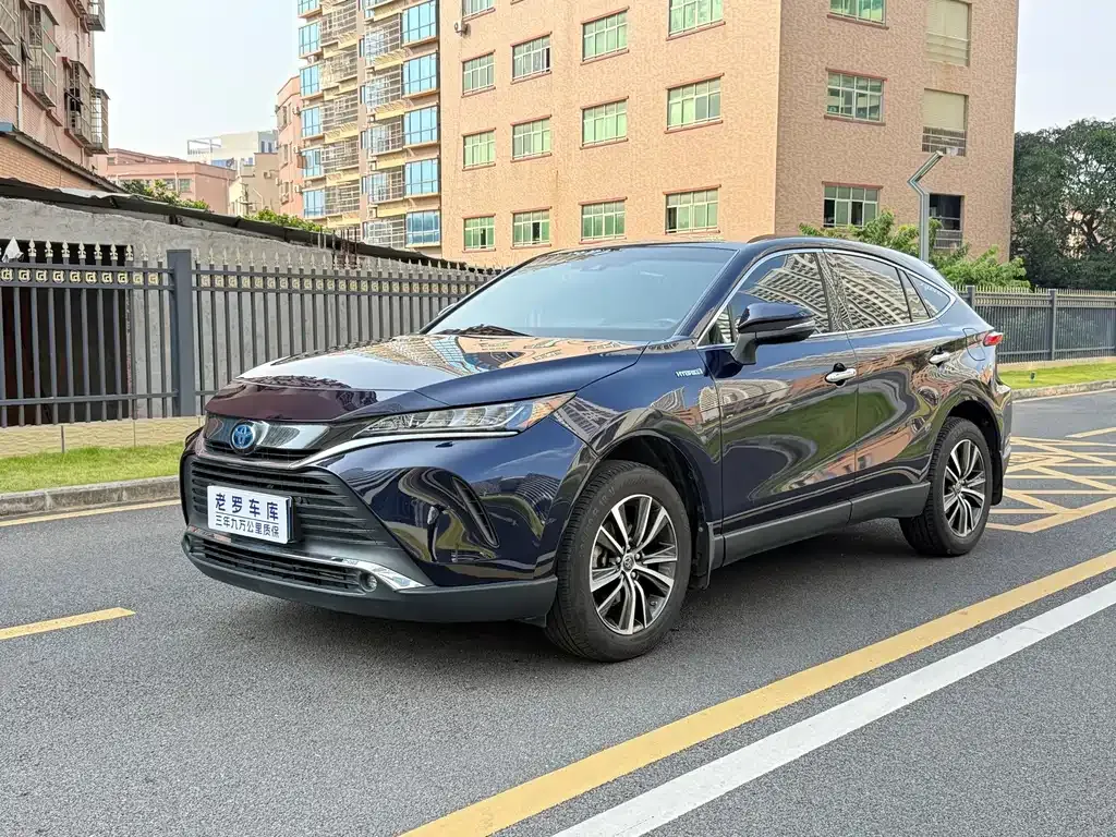 Toyota Harrier — фото 9
