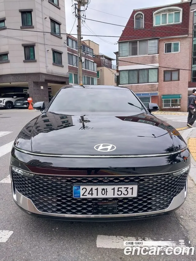 Hyundai Grandeur — фото 1