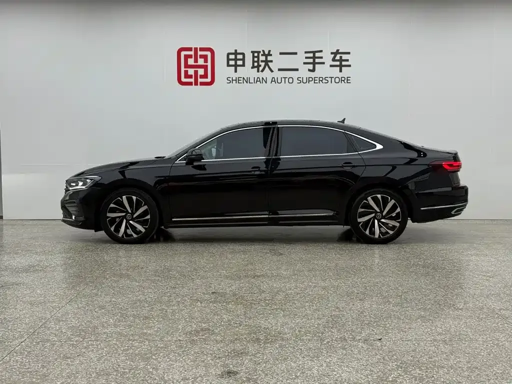 Volkswagen Passat — фото 9