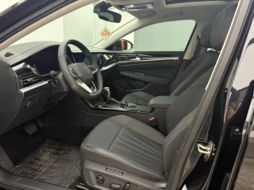 Volkswagen Passat — фото 5