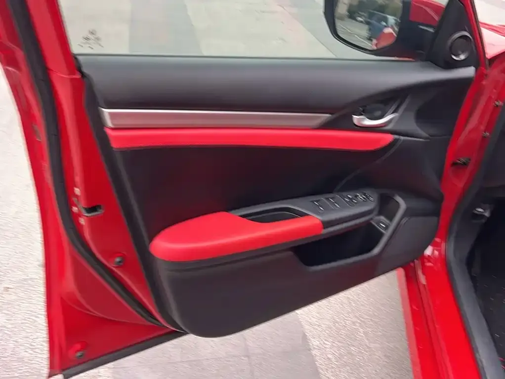 Honda Civic — фото 8