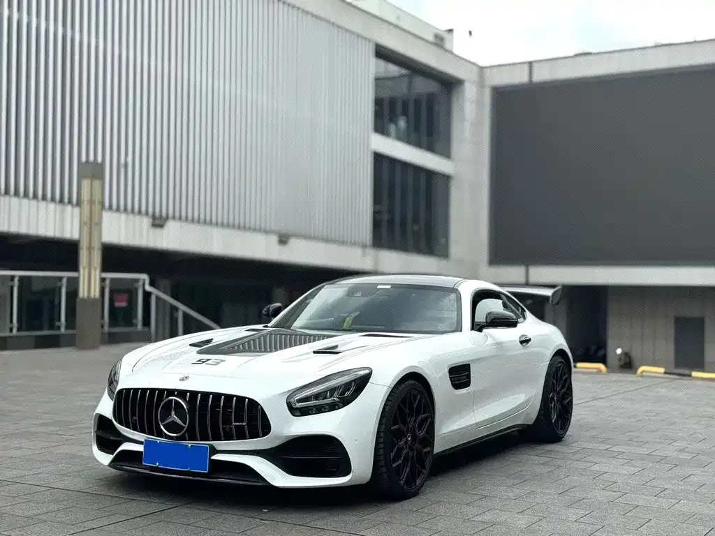 Mercedes-Benz AMG GT — фото 1