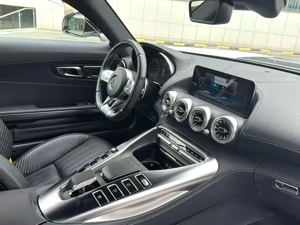 Mercedes-Benz AMG GT — фото 9
