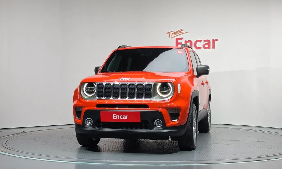Jeep Renegade — фото 4