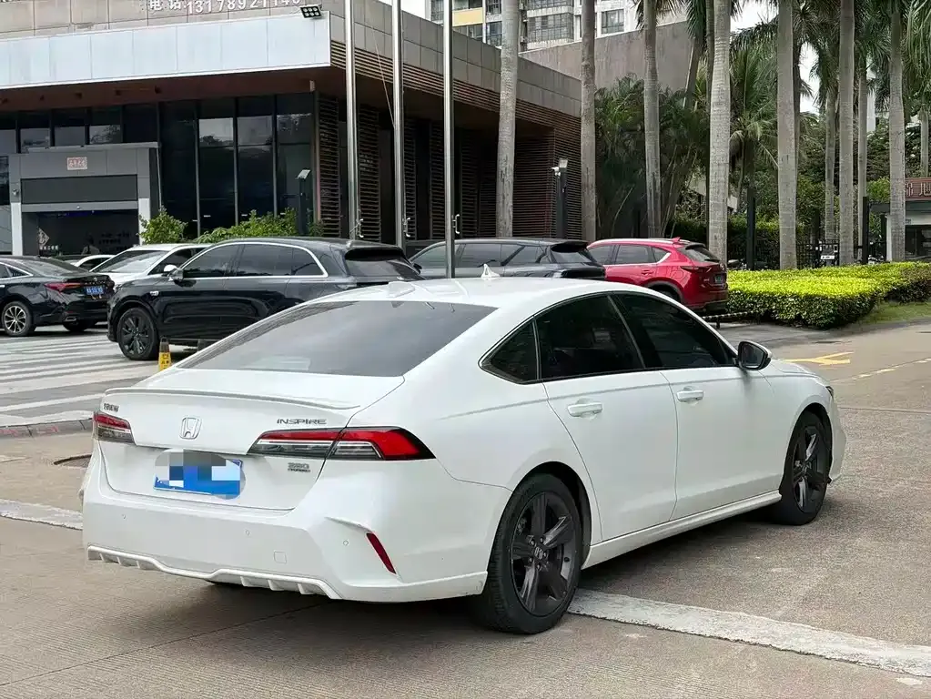 Honda Inspire — фото 4