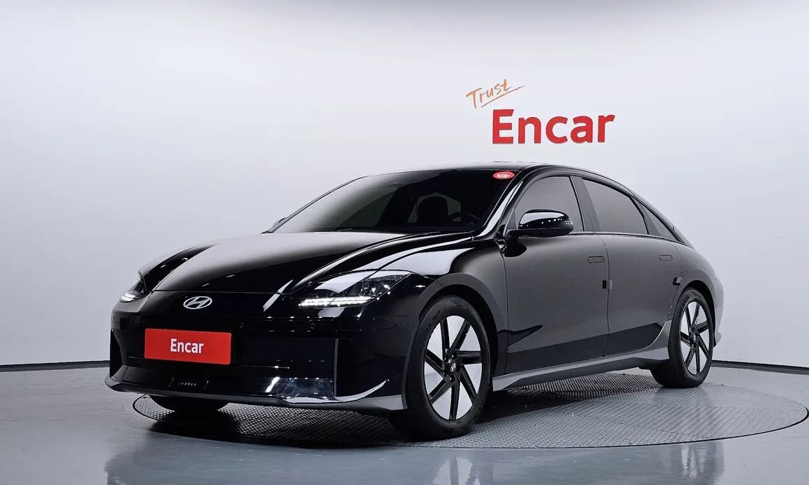 Hyundai Ioniq6 — фото 1