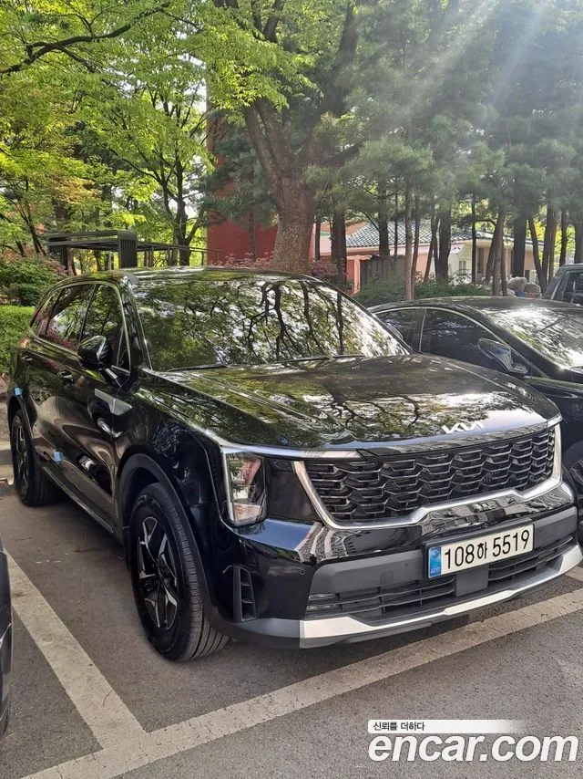 Kia Sorento — фото 9