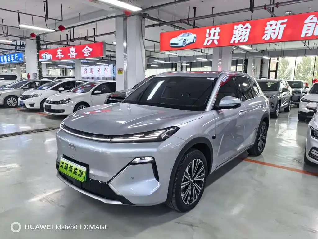 Geely Galaxy Xingjian 7 — фото 1
