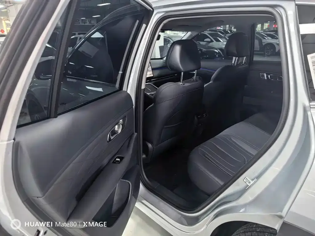 Geely Galaxy Xingjian 7 — фото 10