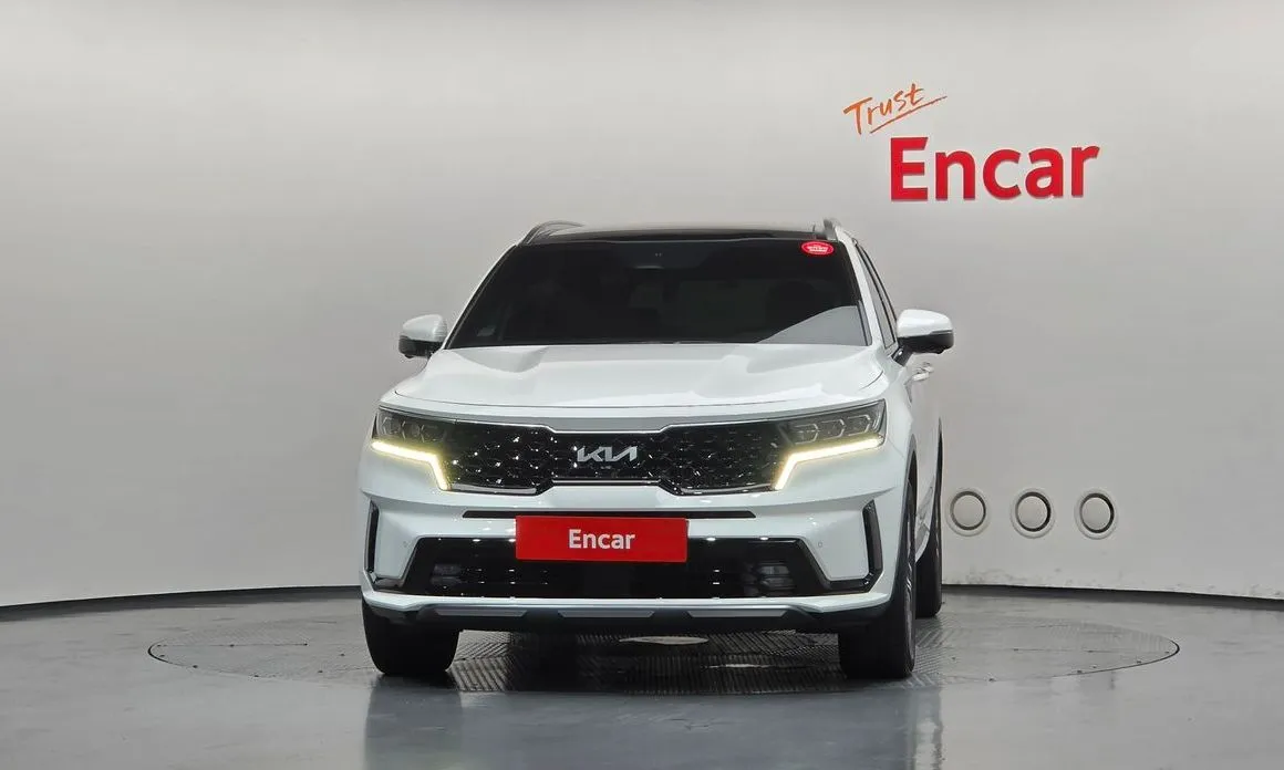 Kia Sorento — фото 7