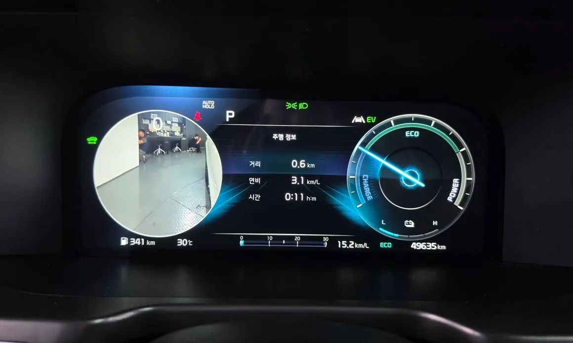 Kia Sorento — фото 9