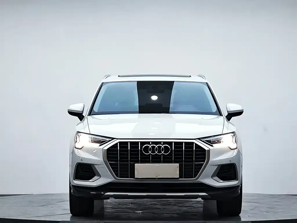 Audi Q3 — фото 3