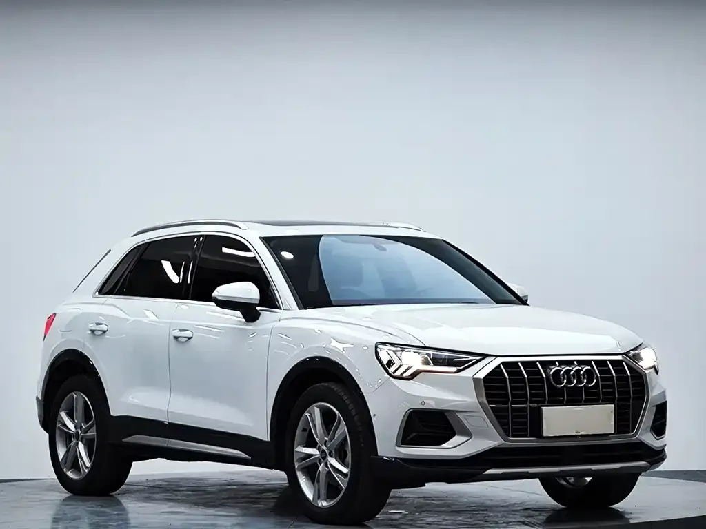 Audi Q3 — фото 4
