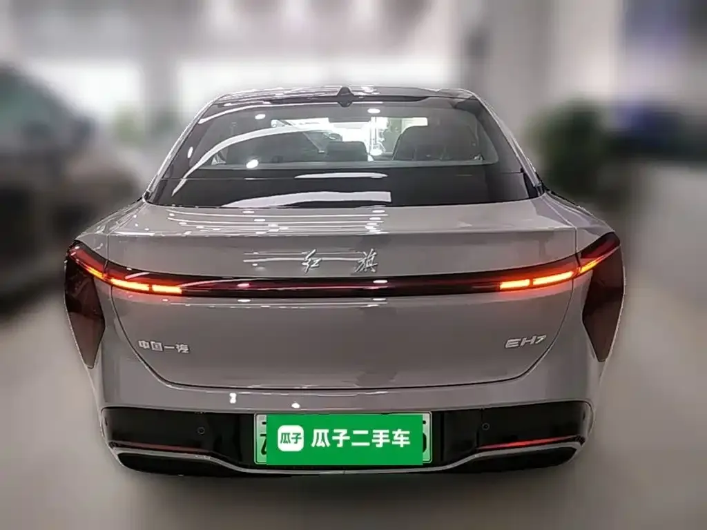 Hongqi EH7 — фото 3