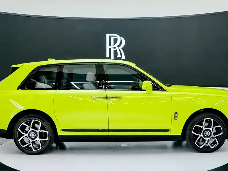Rolls-Royce Cullinan — фото 6