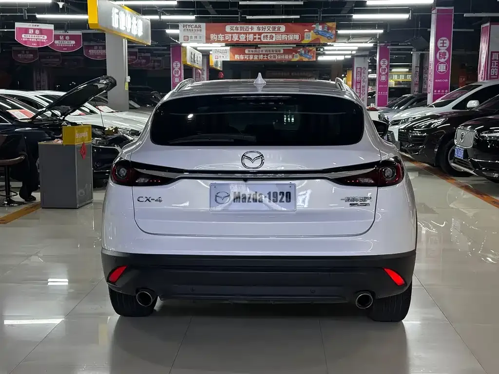 Mazda CX-4 — фото 6