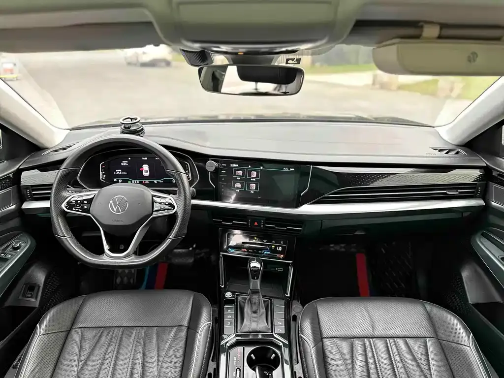 Volkswagen Passat — фото 5