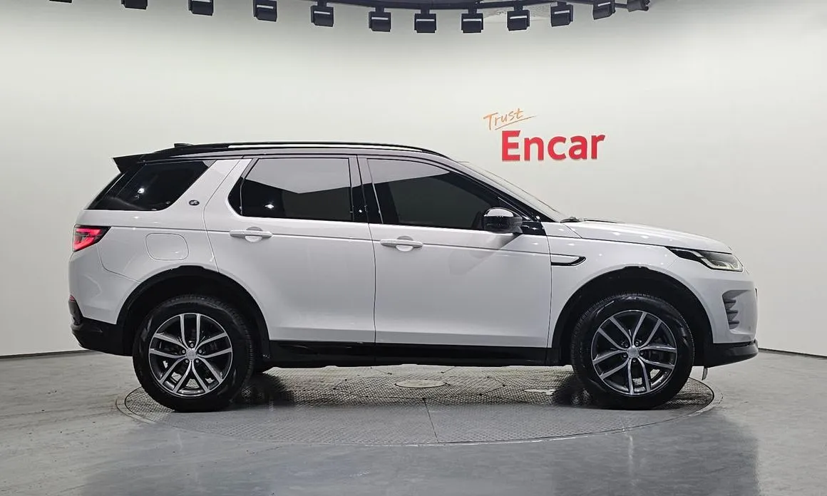 Land Rover Discovery Sport — фото 4