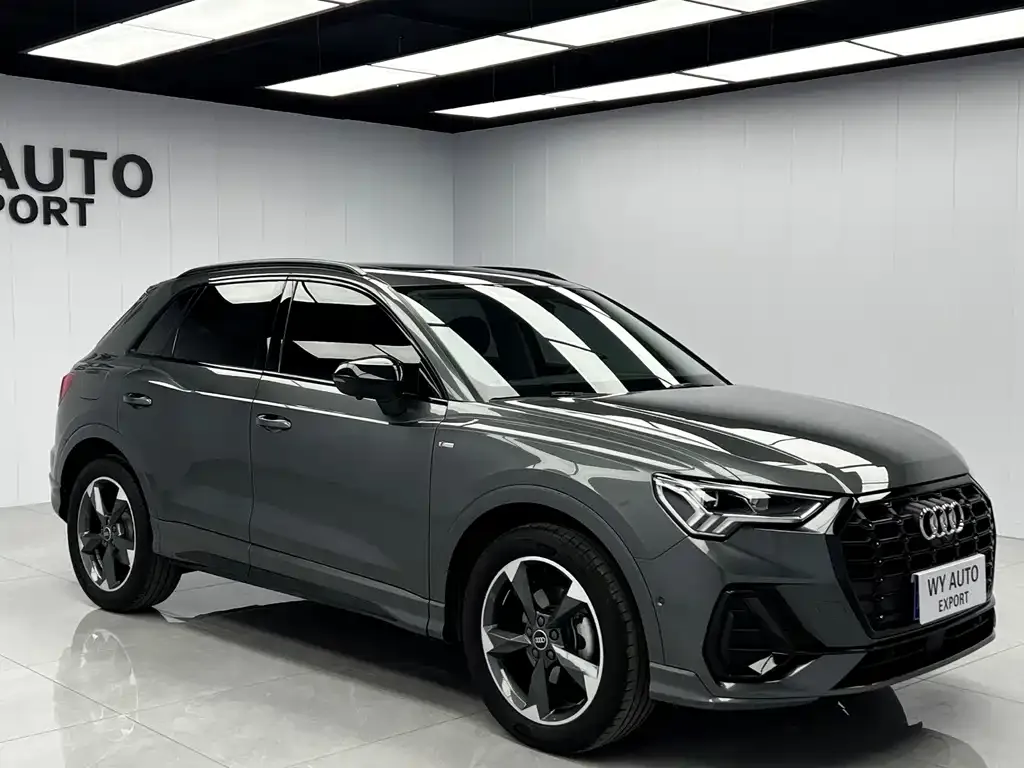 Audi Q3 — фото 8