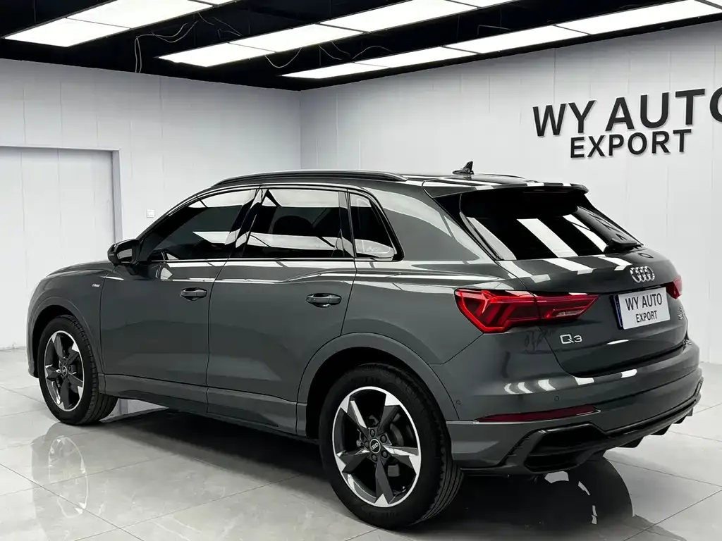 Audi Q3 — фото 10