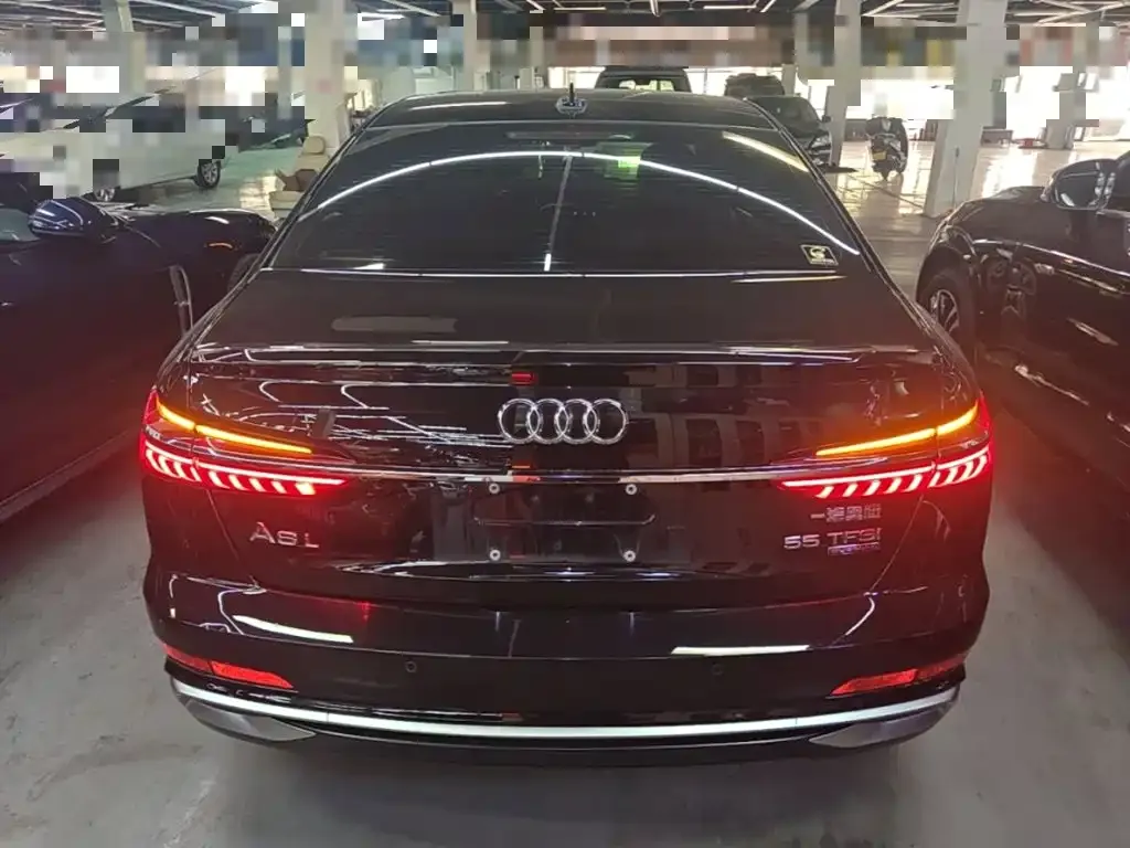 Audi A6L — фото 9