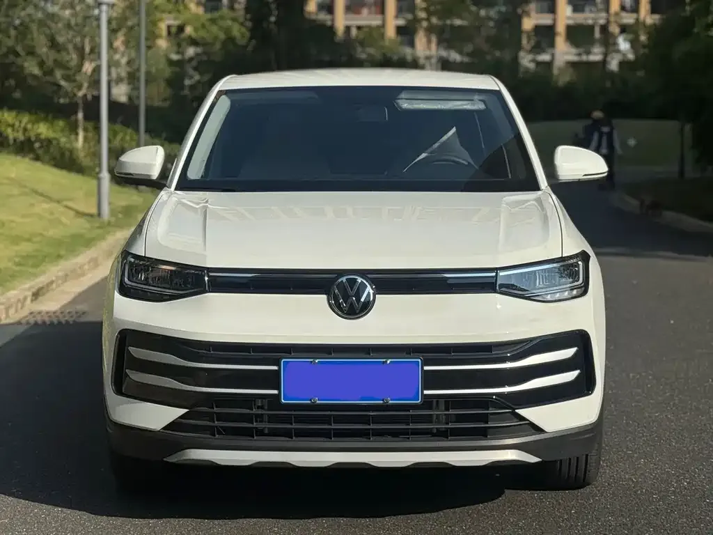 Volkswagen Tharu — фото 6