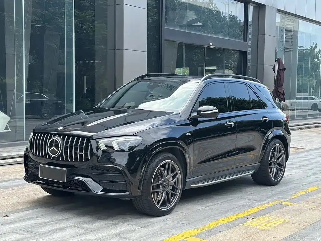 Mercedes-Benz GLE AMG — фото 1