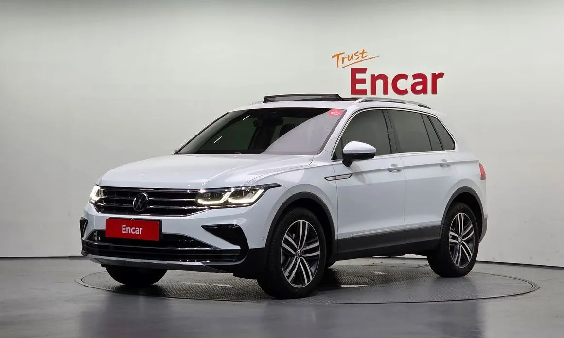 Volkswagen Tiguan — фото 1