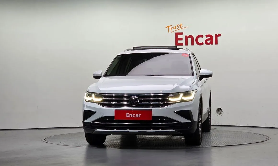 Volkswagen Tiguan — фото 2