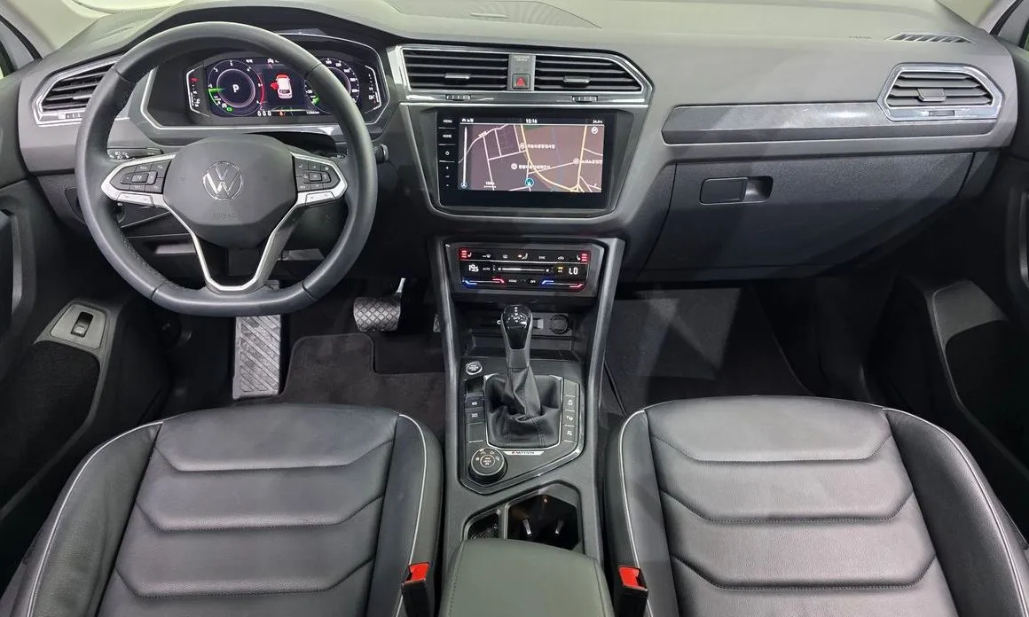 Volkswagen Tiguan — фото 8