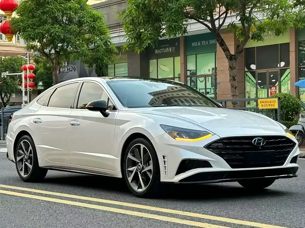 Hyundai Sonata — фото 6