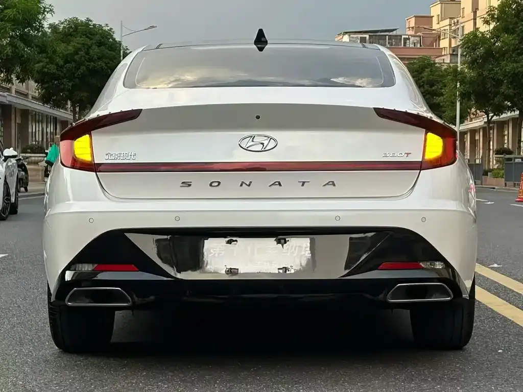 Hyundai Sonata — фото 7