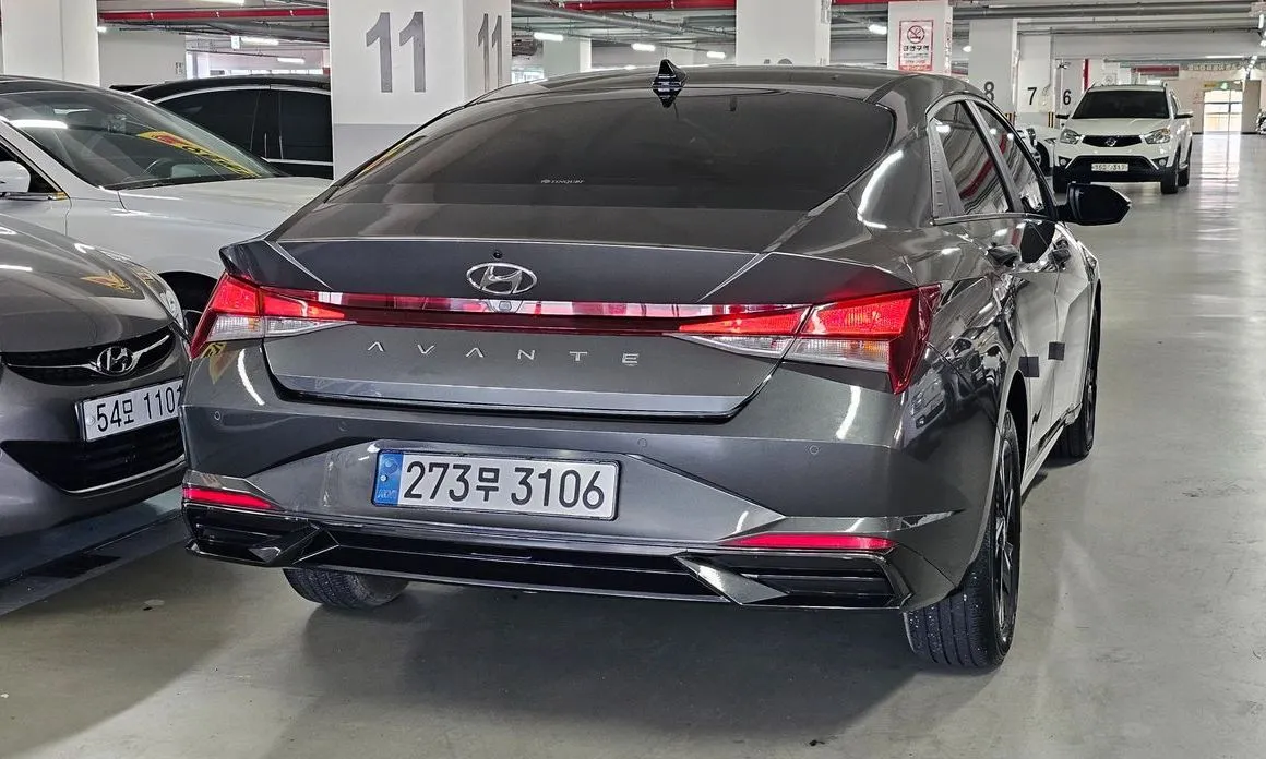 Hyundai AVANTE — фото 3