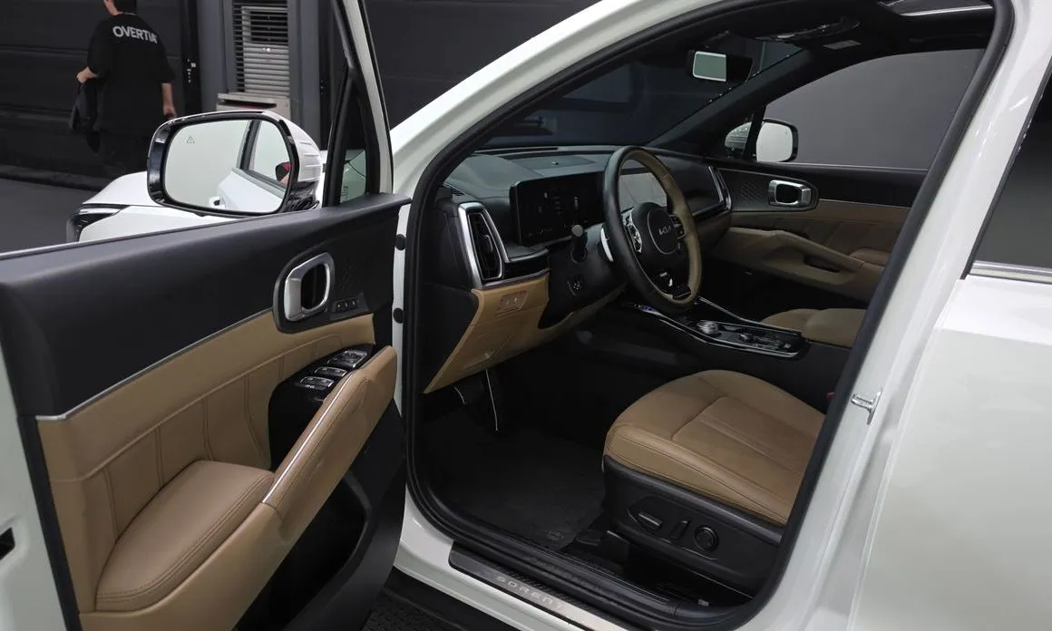 Kia Sorento — фото 4