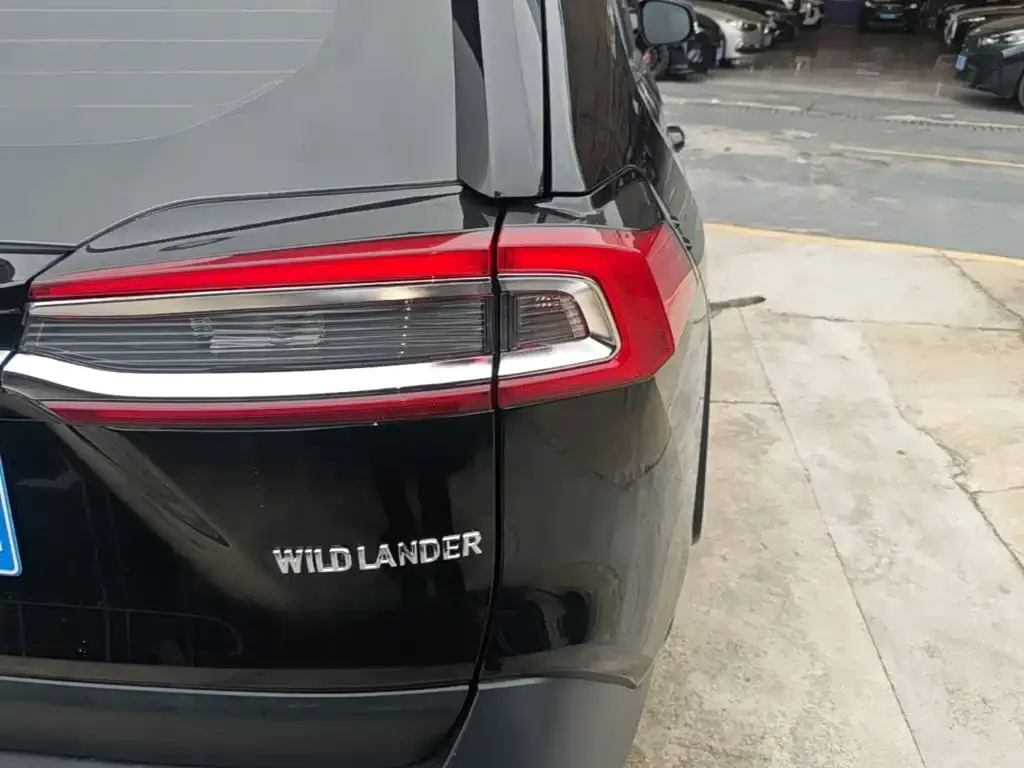 Toyota Wildlander — фото 2