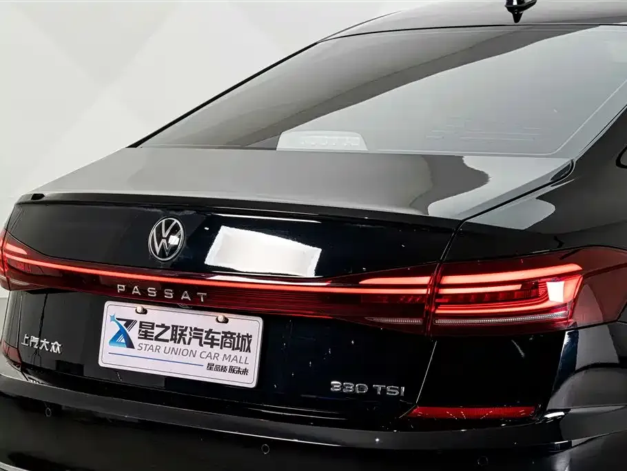 Volkswagen Passat — фото 2