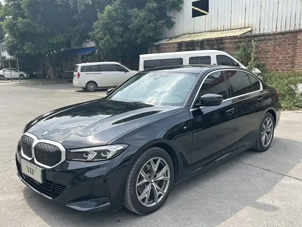 BMW i3 — фото 1