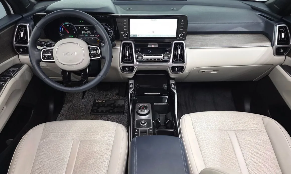 Kia Sorento — фото 9