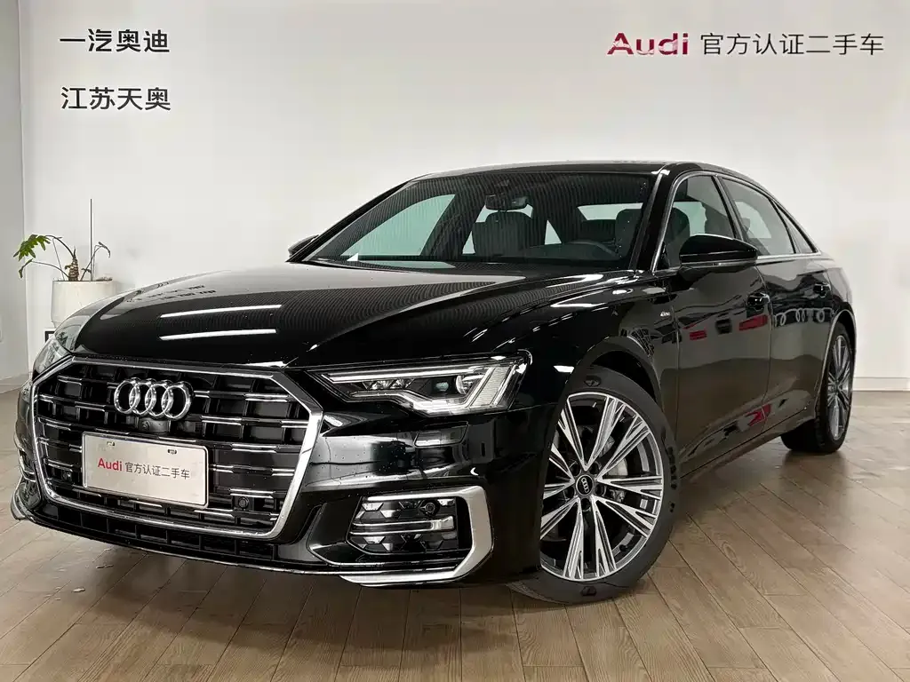 Audi A6L — фото 1