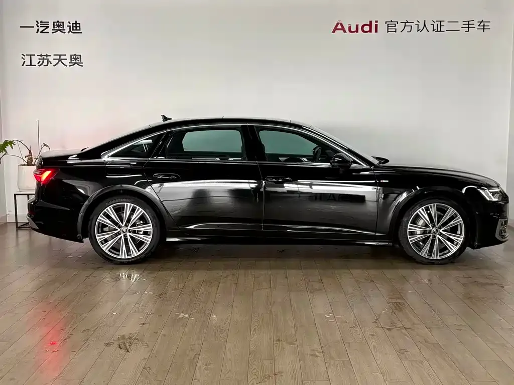 Audi A6L — фото 6