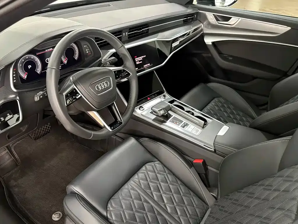 Audi A6L — фото 5