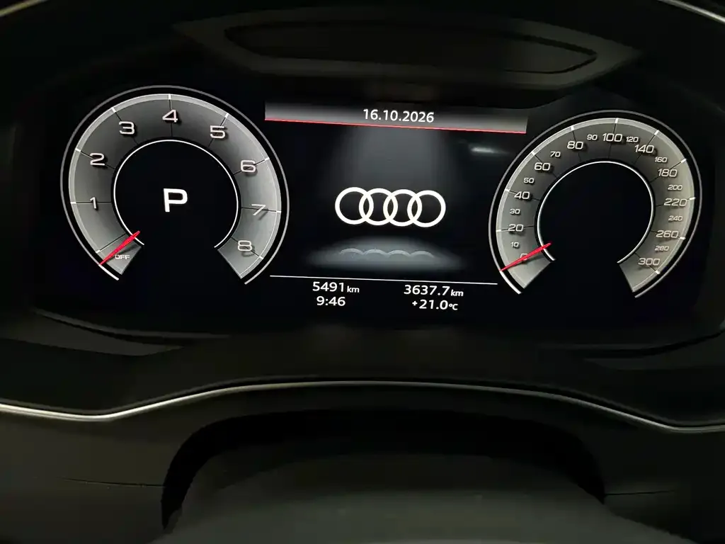Audi A6L — фото 9