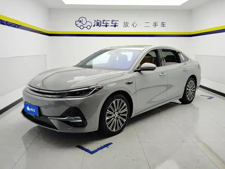 Geely Galaxy A7 EM — фото 1