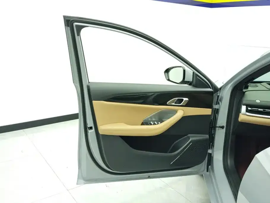 Geely Galaxy A7 EM — фото 4