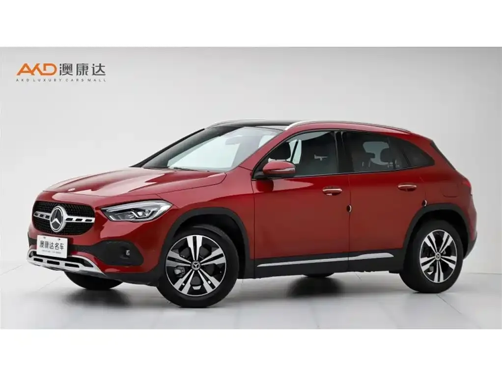 Mercedes-Benz GLA — фото 1